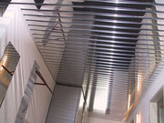 Зеркальные потолки алюминиевые подвесные